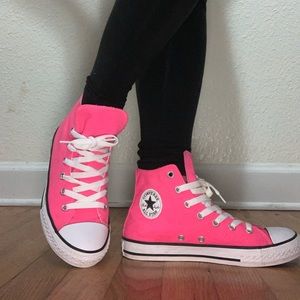 Hot pink converse